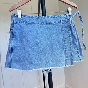 Alter’d State Denim Wrap Skort Sz L